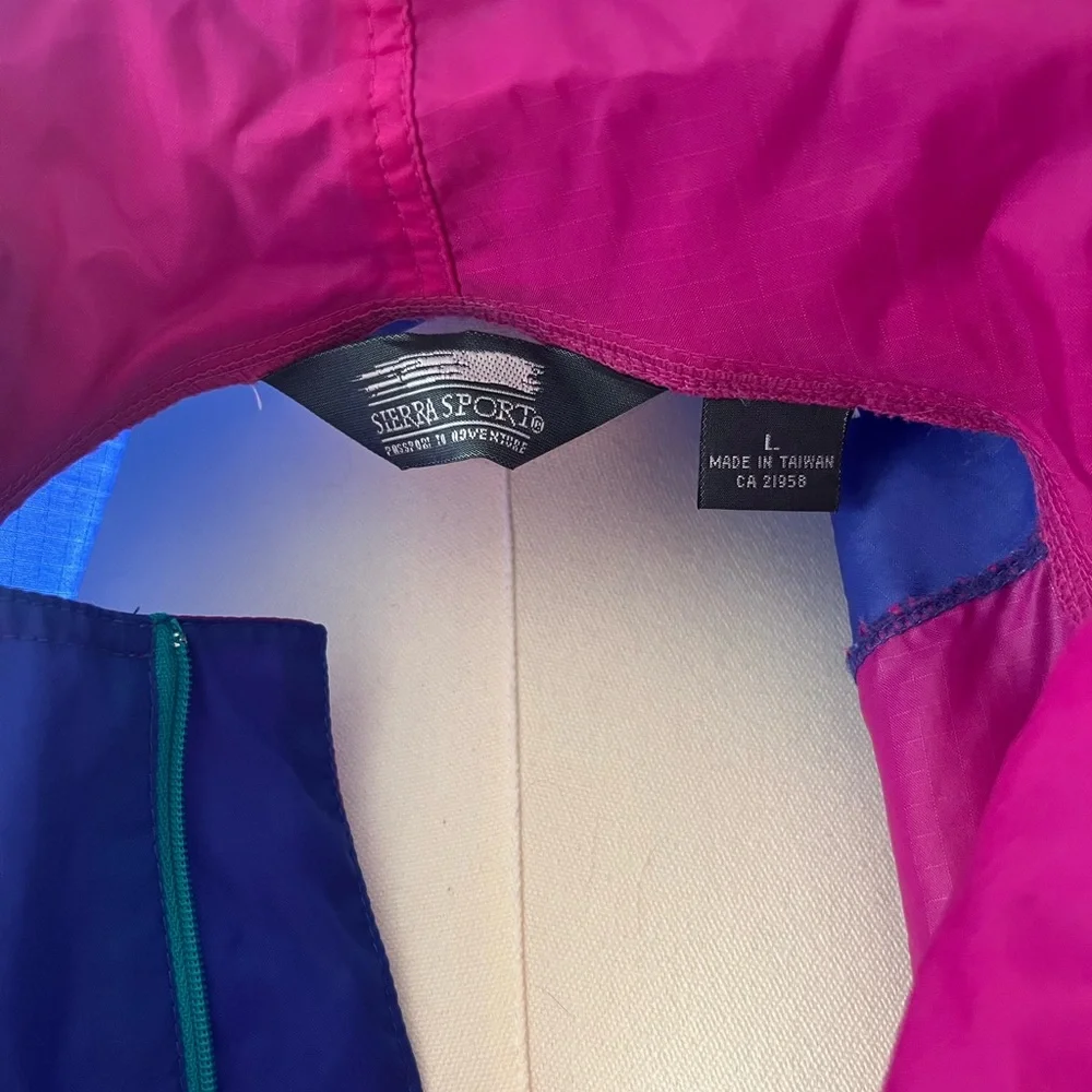Colorblock Windbreaker Jacket - Picture 3 of 4